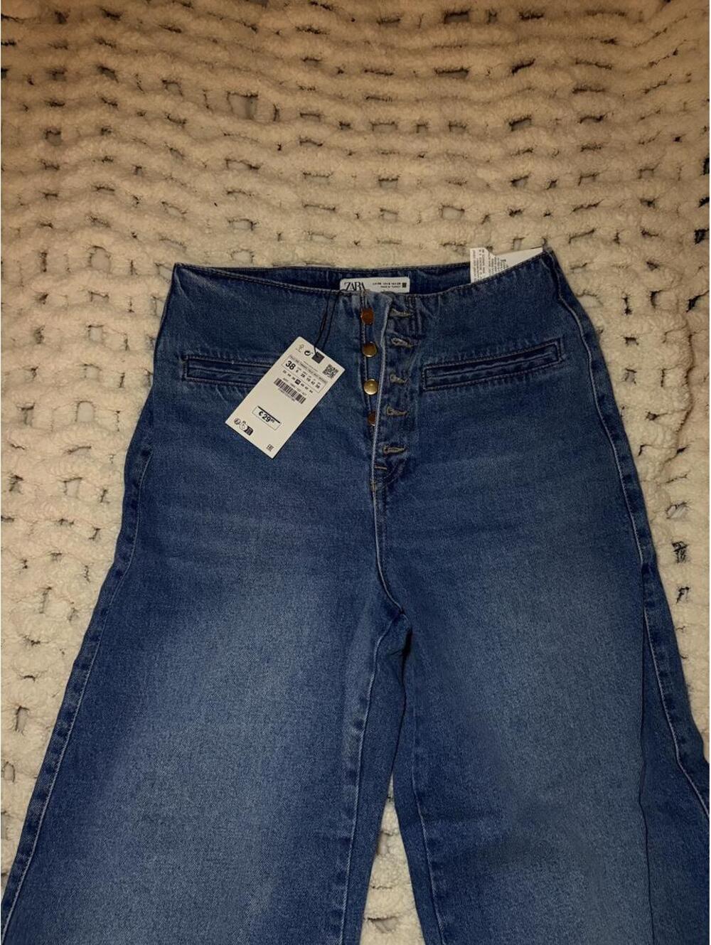Zara Women's Blue and Navy Jeans